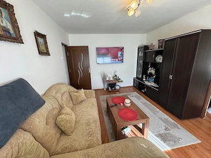 Apartament 3 cam in zona Complexului Studentesc - imagine 2