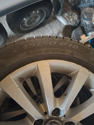 Ofer spre vanzare roți de Bmw anvelope Pirelli