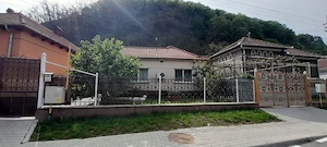 casă de vinzare 