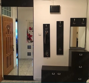 Proprietar închiriez apartament cu 3 camere