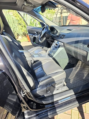 Urgent se vinde Volvo xc 90 model Elegance an 2011 cu 212590 km verificabil  - imagine 5