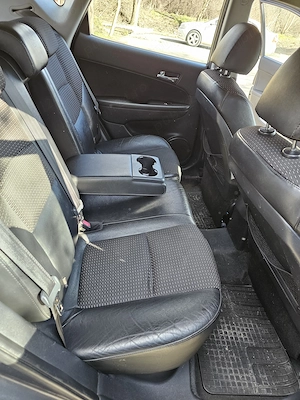 Hyundai i30 1.6 CRDi   115 CP   2007   Întreținută   Investiții recente - imagine 9