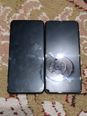 Telefoane Samsung A50 și A30S