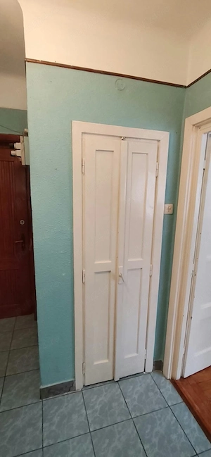 Apartament 1 camera, zona centrala, 40mp plus boxa - imagine 4