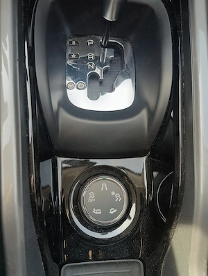 Peugeot 2008 1.2 benzina facelift Automat 2018 Euro6 - imagine 7