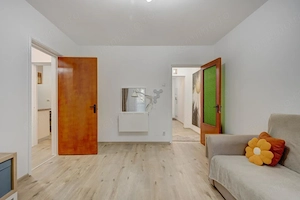 Apartament 2 camere | 1 minut de metroul Râul Doamnei | Pet Friendly - imagine 3