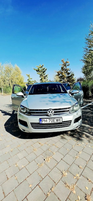 Volkswagen Touareg 3.0 TDI V6   204 CP   2012 - imagine 2