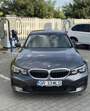 BMW seria 3 - imagine 3