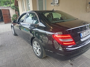 Vând Mercedes C 180 - imagine 5