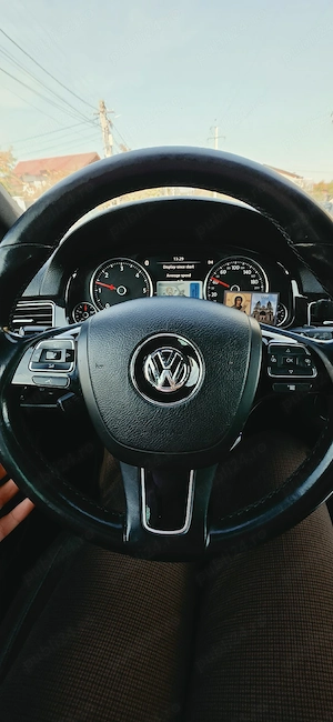 Volkswagen Touareg 3.0 TDI V6   204 CP   2012 - imagine 9