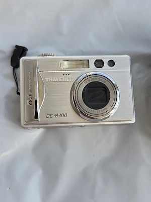 Cameră foto digitală compactă Traveler DC-8300