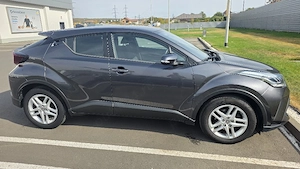 Vând Toyota C-HR, benzină, 2019, 37.600 km - imagine 5