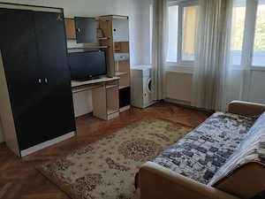 Închiriere apartament 2 camere, direct de la proprietar - zona Podu Roș - imagine 8
