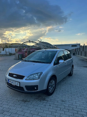 vând Ford focus C max 