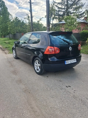 Vând  schimb golf 5 an 2004 - imagine 3