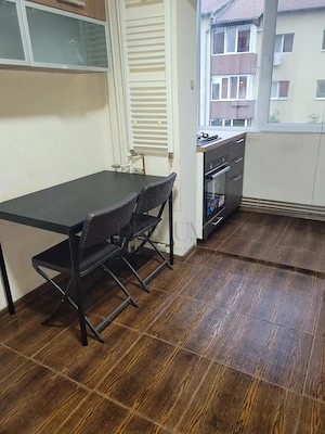 Soarelui - 2 Camere - Etaj intermediar - Decomandat - Centrala proprie