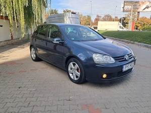 Volkswagen Golf 5  Sport-Line 1.9 TDI 105CP 6+1 V km 186000 reali an fab.2009 