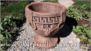 Vază ornament versace, terracotta patinat, model V8.