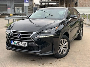 Lexus hibrid 124 000 km