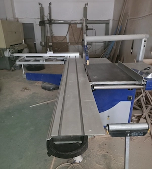 FORMAT4 KAPPA 450   Circular profesional cu masă mobilă, 5,5 kW