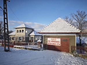 vand casa cu teren