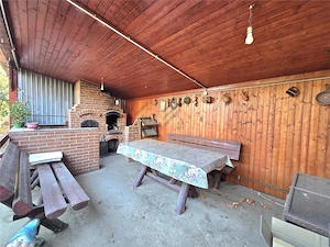 CASA DE VANZARE | TEREN 549 MP | STR. FACLIEI | ORADEA - imagine 18