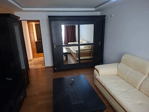 închiriez apartament 2 camere 