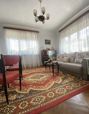 Casa familială cu grădină la Făgăraș, în Transilvania - imagine 4