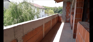 Casa la rosu,ideală pentru 2 familii - imagine 5