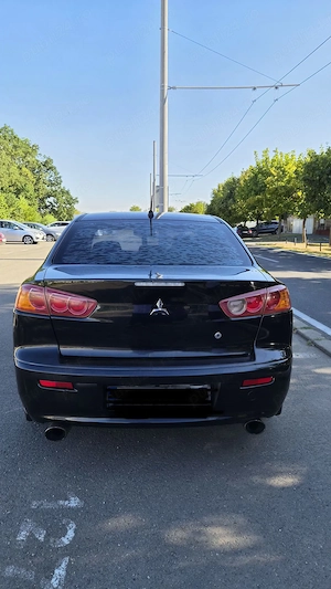 Mitsubishi Lancer 2.0 DI-D  - imagine 8
