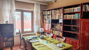 Vând apartament ultracentral, decomandat, 2 camere, baie, bucătărie, chicinetă, debara, terasă - imagine 6