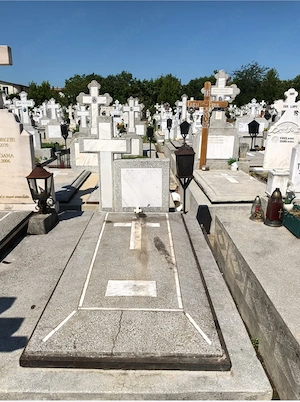 Cavou 3 locuri libere   Cimitirul Sf. Ilie, Drumul Taberei, București