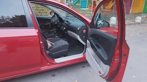 Kia Ceed 2008 | 1.4 Benzină | 141.000 km | București - imagine 7