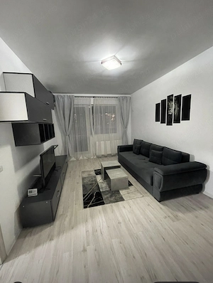 Închiriez apartament 2 camere militari  - imagine 2
