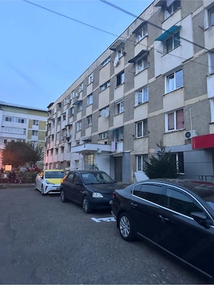 Vand garsoniera pe Nicolae Iorga Piatra Neamt - imagine 3