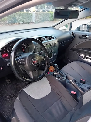 Se vinde auto Seat Leon 1.6 benzina  - imagine 2