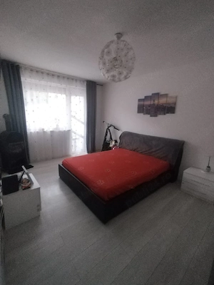 Vand apartament 3 camere - imagine 3
