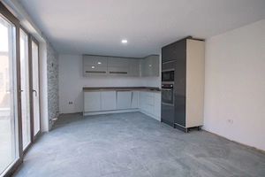 De vanzare casa spatioasa in Bradu jud. Sibiu - imagine 13