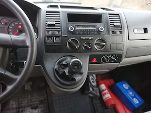 Vând autoturism Volkswagen Transporter T5 2009 - imagine 6