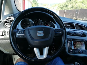 Vând Seat Altea 2011
