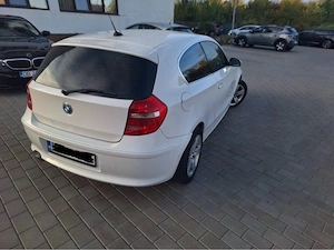 Vând BMW Seria 1, an 2009, motor 2.0 diesel, cutie manuală, 318.000 km. - imagine 6