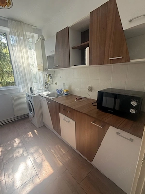 Inchiriez apartament 2 camere