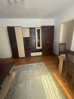 Inchiriez apartament 2 camere - imagine 8