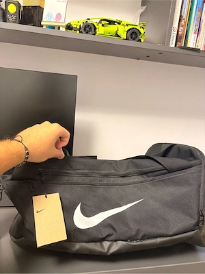 Nike Brasilia 9.5 Training Duffel Bag (Small, 41L)
