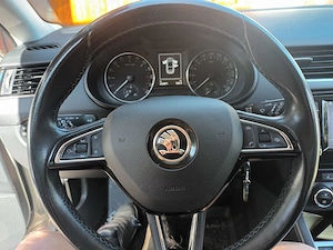 Skoda OCTAVIA Style 2,0 TDI an 2016