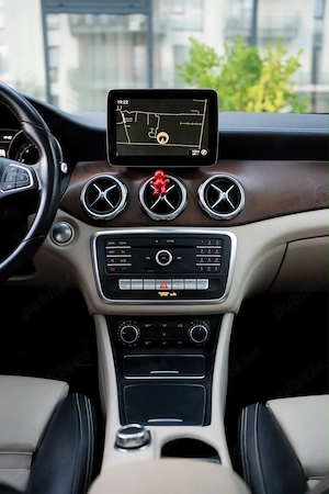 Mercedes Gla 180 de vânzare  - imagine 4