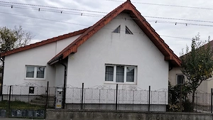 Casă nouă de vânzare în Lazuri 