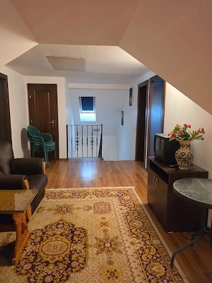 Chirie vila Sinmartin, lux ,SC-520mp,P+E+M, grill , terase , curte mare, 8 cam dep - imagine 12