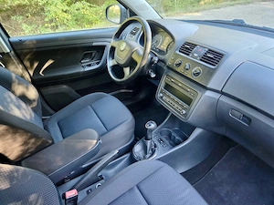 Vând Skoda Fabia 1.2 benzină  - imagine 9