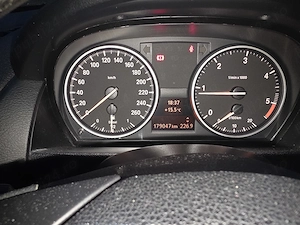 Vand bmw x1,xdrive18d, 4x4, diesel, an 2013. - imagine 5